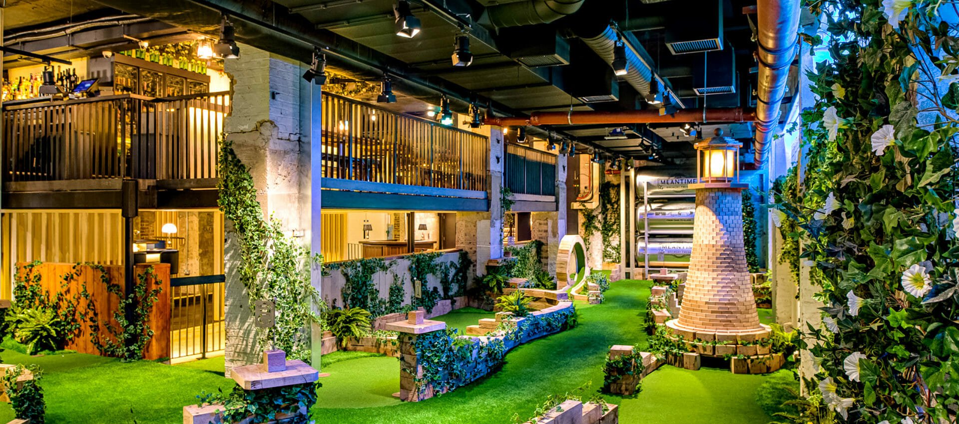 Swingers London Crazy Golf