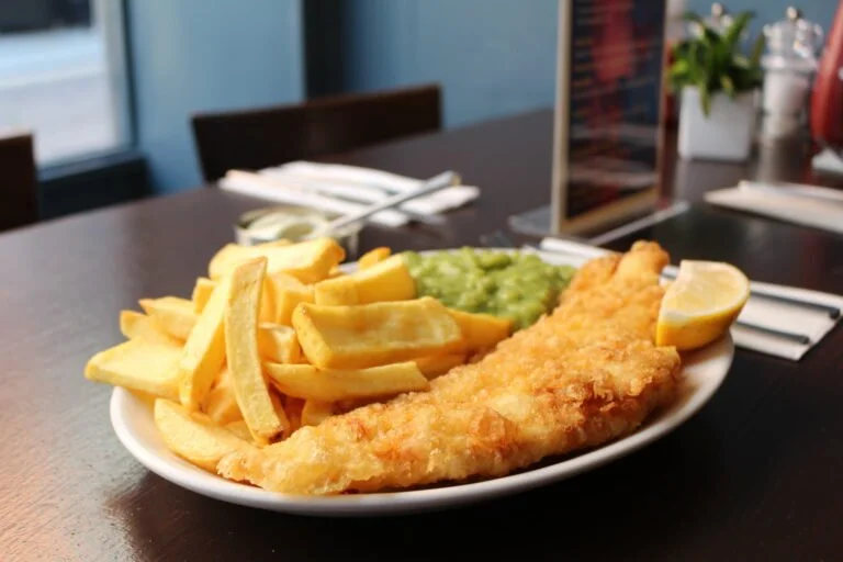 golden hind - plate of fish and chips