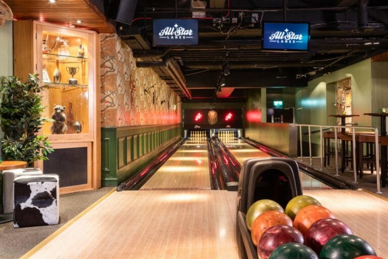 All Star Lanes fun date ideas