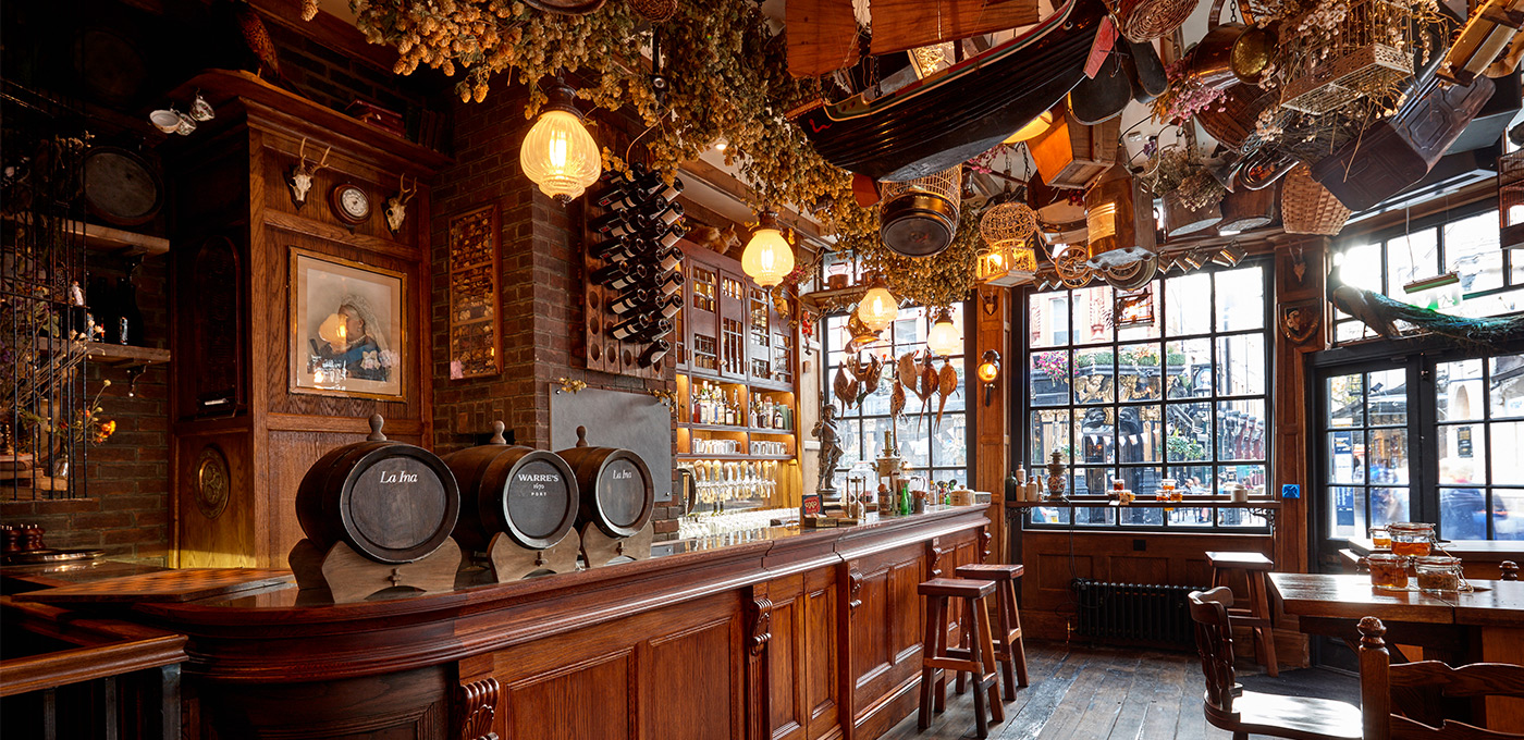 The Best Covent Garden Bars | From Pre-Theatre Cocktails To Nightcaps