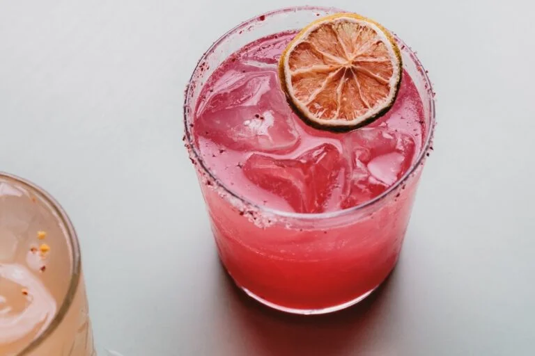 Little Louie - pink cocktail