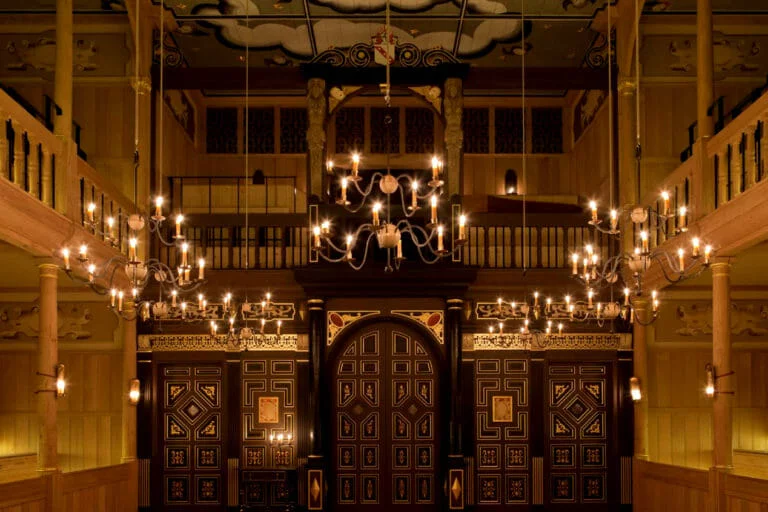 Wanamaker Playhouse autumn date ideas