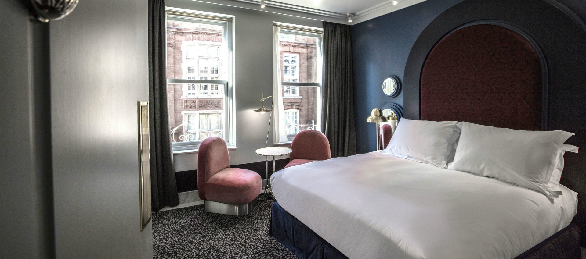 Henrietta Hotel