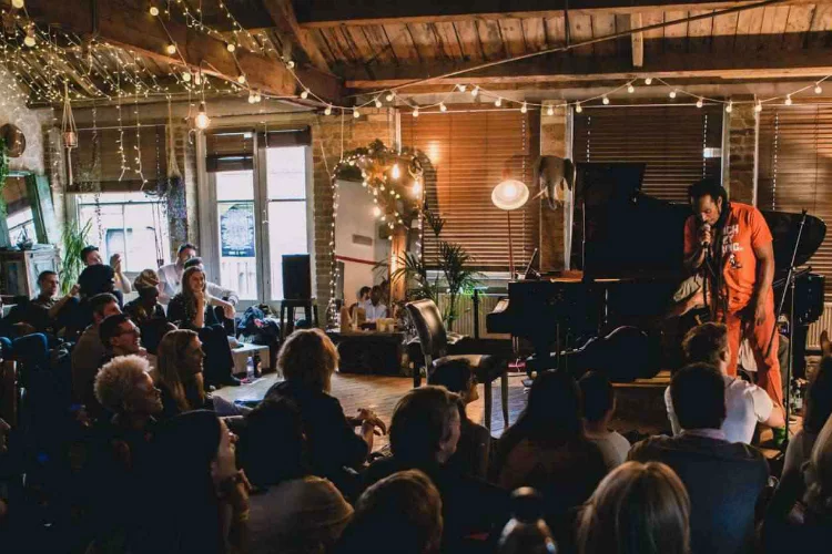 Sofar Sounds - quirky things to do in London