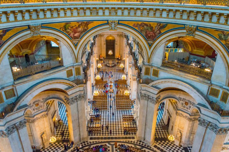 St. Paul's Bloomberg Arcade