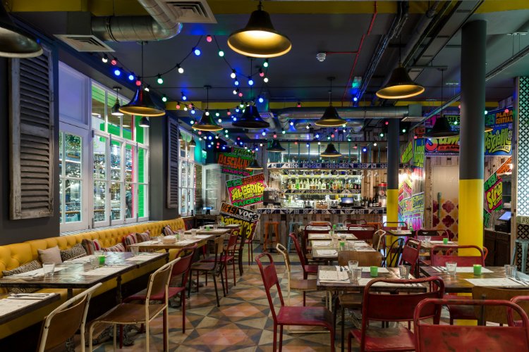 Senor Ceviche Kingly Court