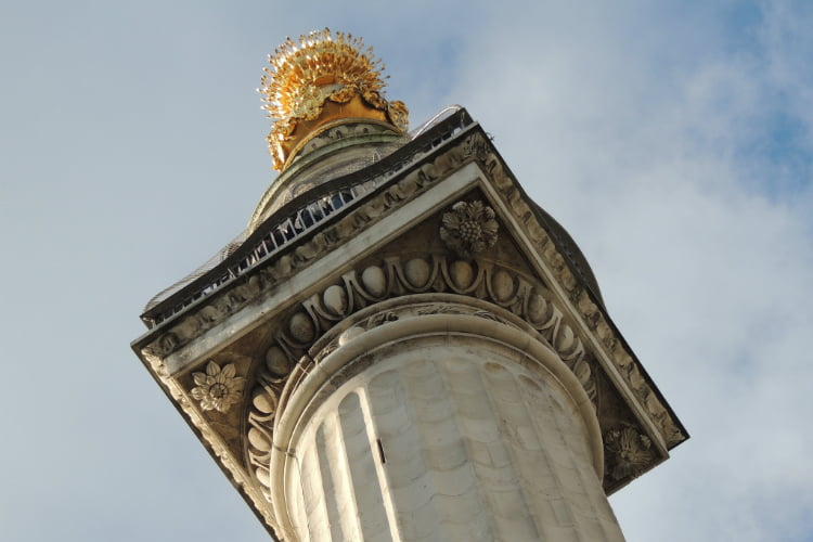 Monument Bloomberg Arcade