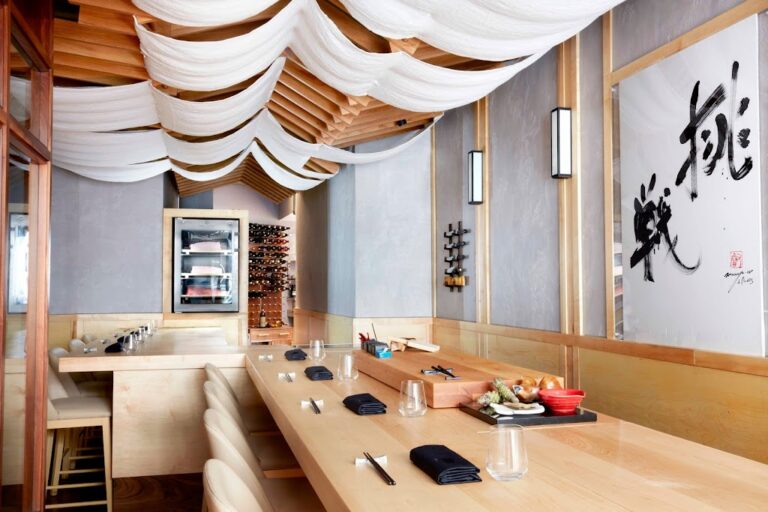 maru sushi restaurant