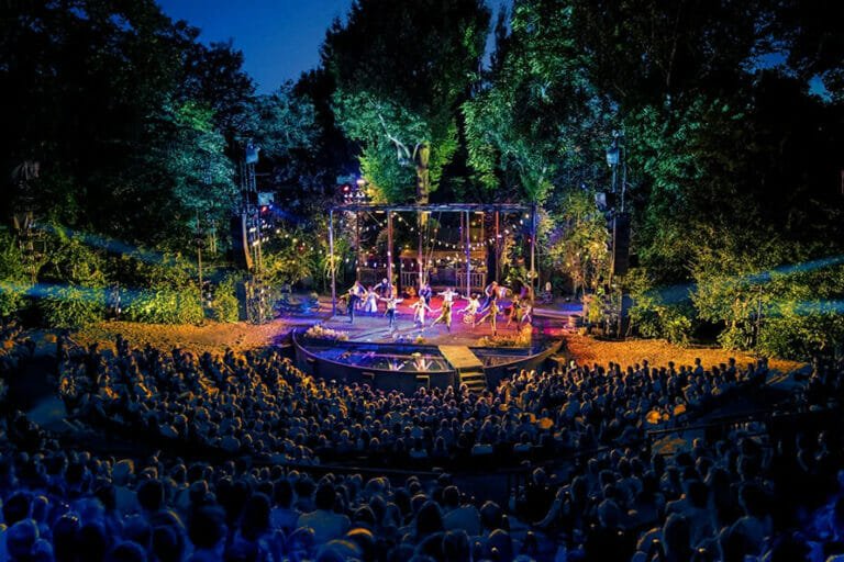 Regents park open air theatre