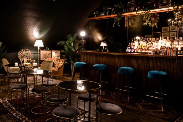 Bars In London Bridge | The Green Room