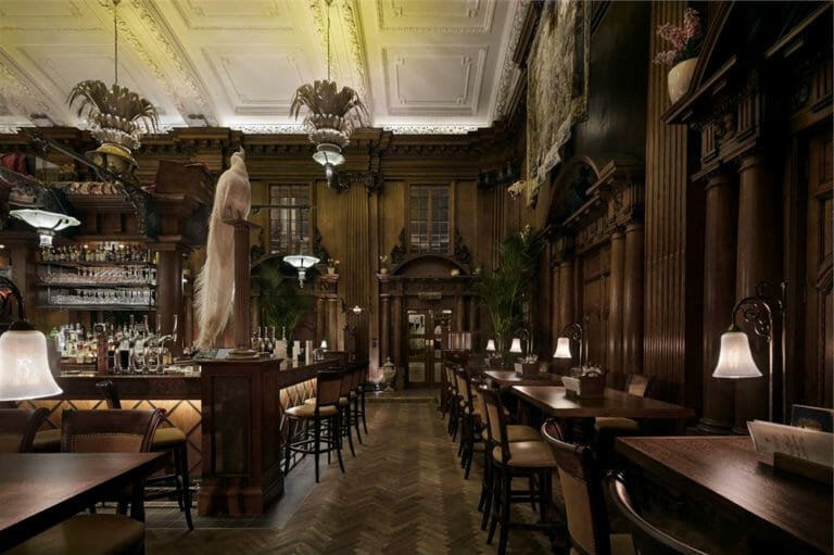 Trading House St. Paul's restaurants
