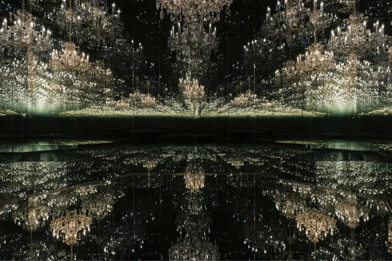 Yayoi Kusama_Chandelier Of Grief