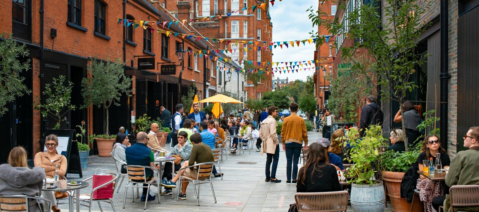Your Guide To Chelsea's Pavilion Road