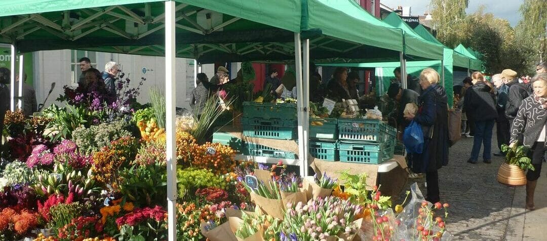 Venn Street Market - Fresh produce, flowers & street food in Clapham