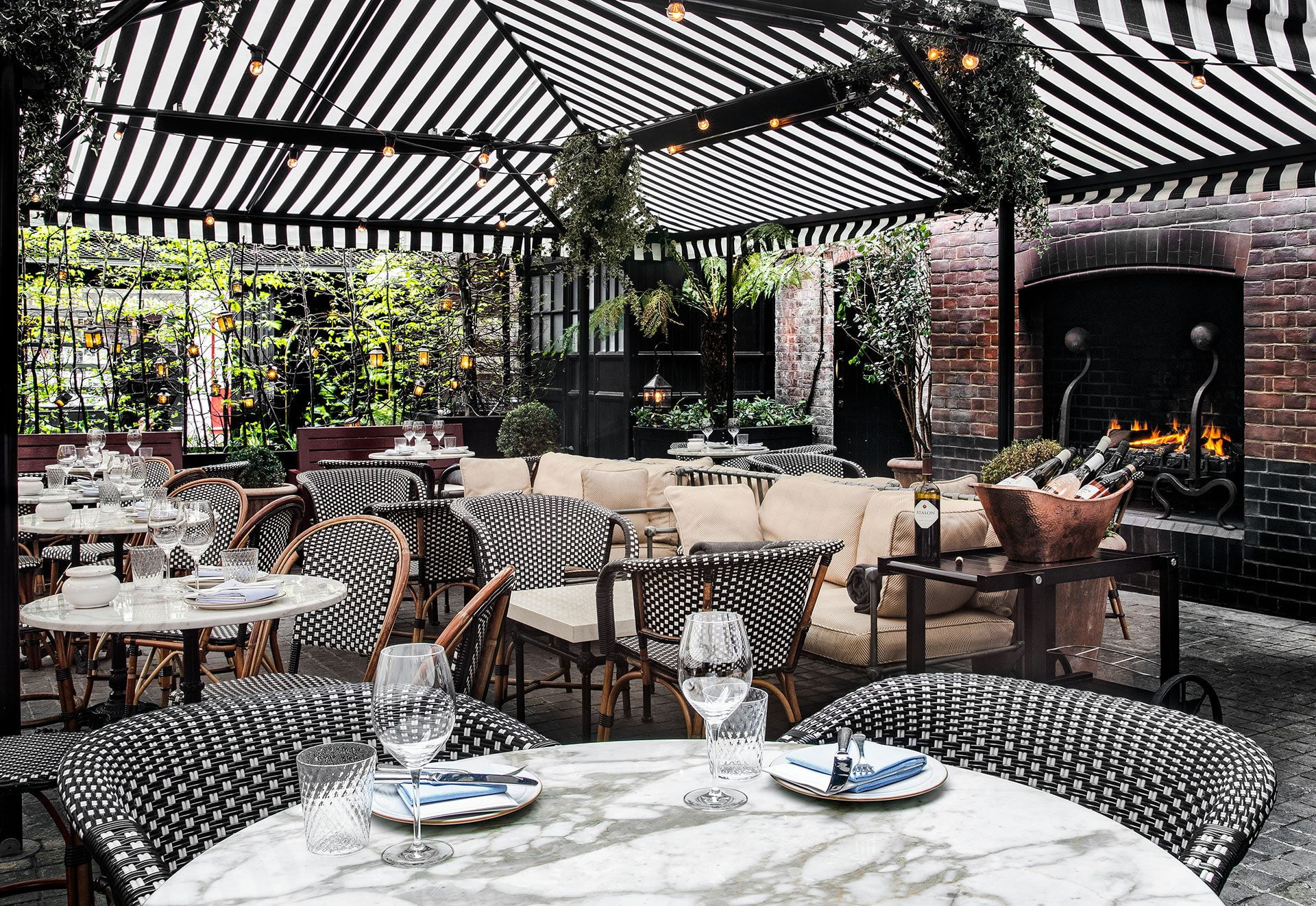 chiltern firehouse outdoor dining