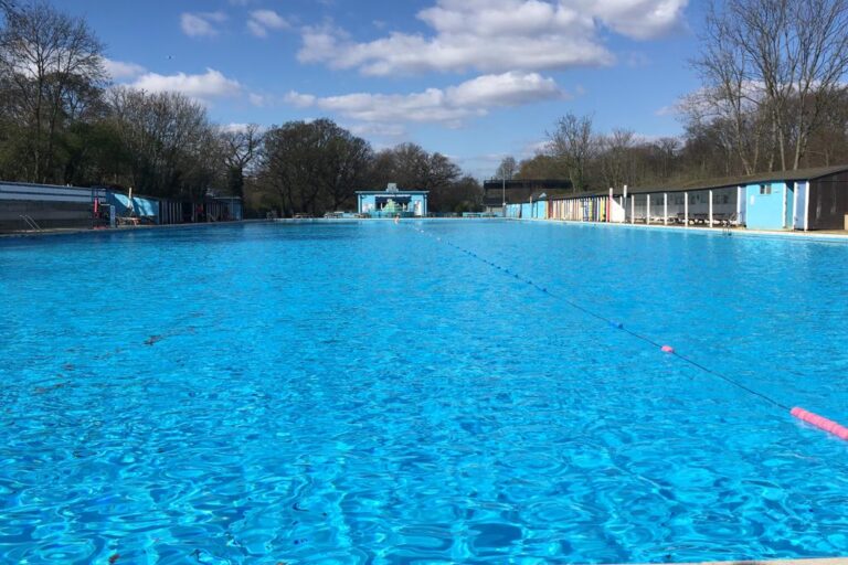 Tooting Bec Lido