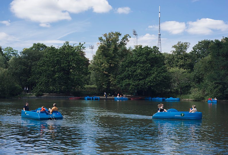 Best Places To Go Boating in London: Crystal Palace