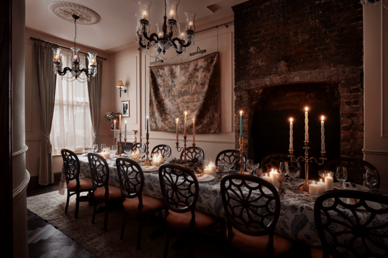 Upstairs At The George