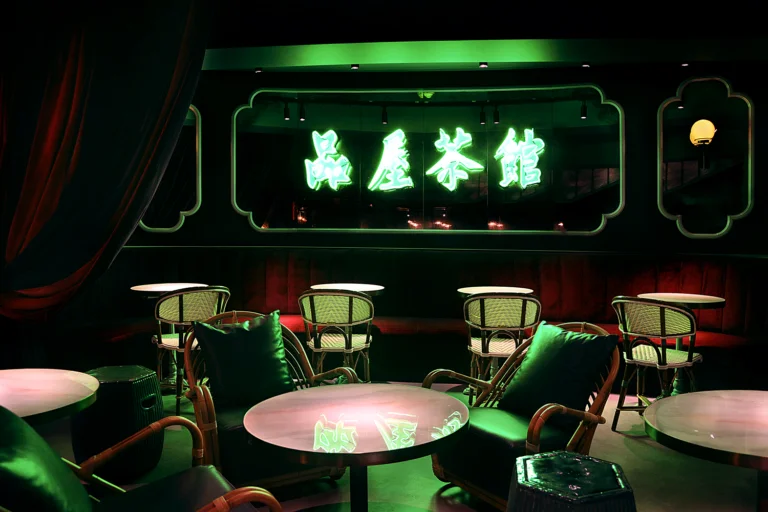 Wun's Tea Room And Bar, Soho restaurant