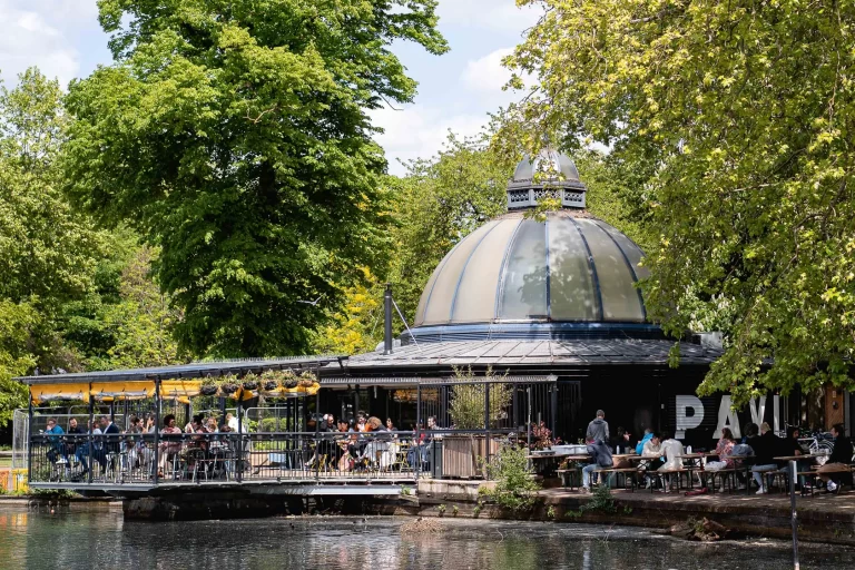 pavilion waterside cafe