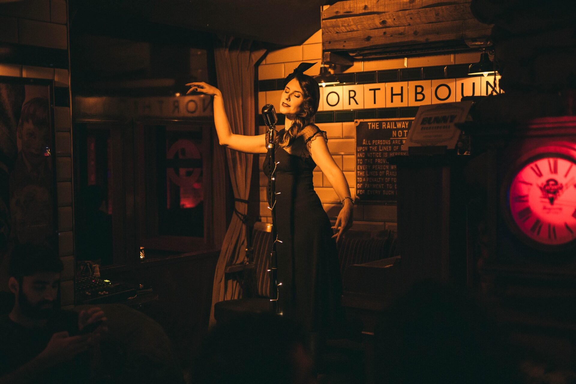 The Best London Bars With Live Music