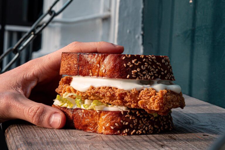 Crunch sandwiches