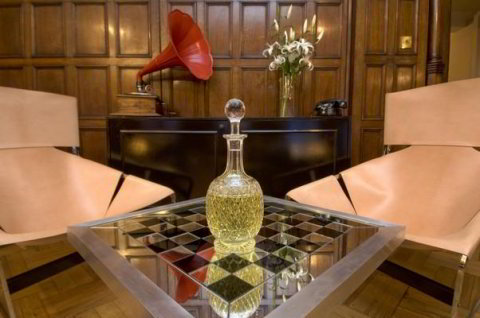 The Jameson Apartment