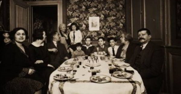 New Friends Table